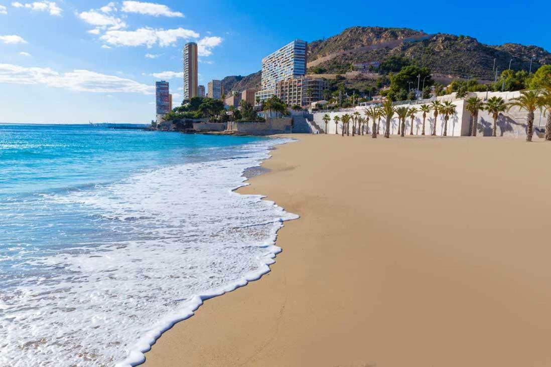 Piso Para Vacaciones En Alicante Exterior foto